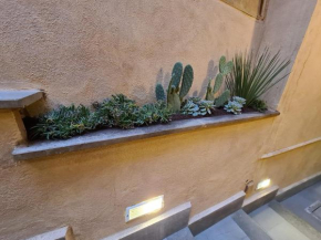 Navona***Pretty Two Floor